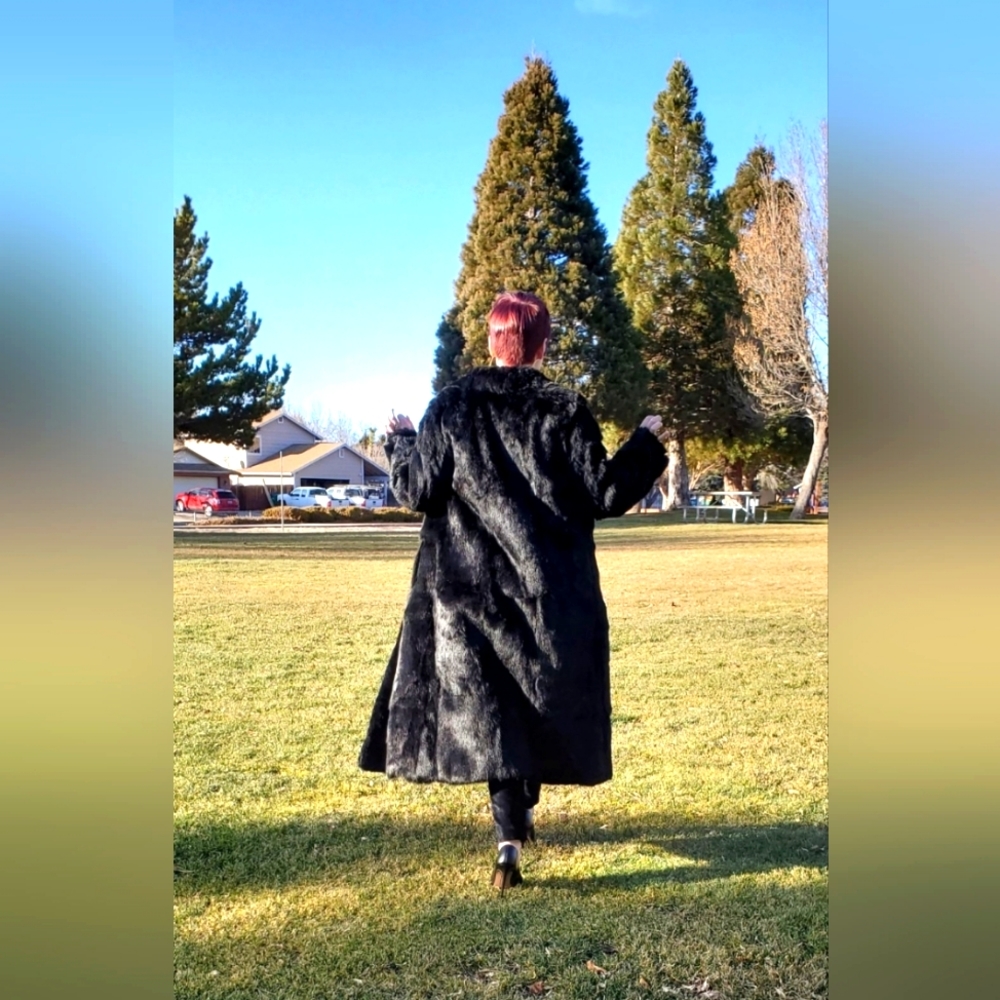 REAL RABBIT VINTAGE FUR COAT